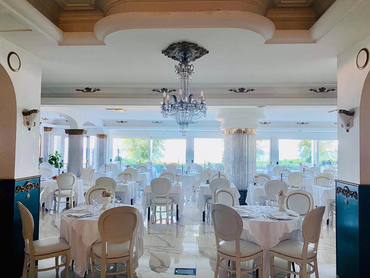 Grand Hotel Michelacci Gabicce Mare Exterior foto