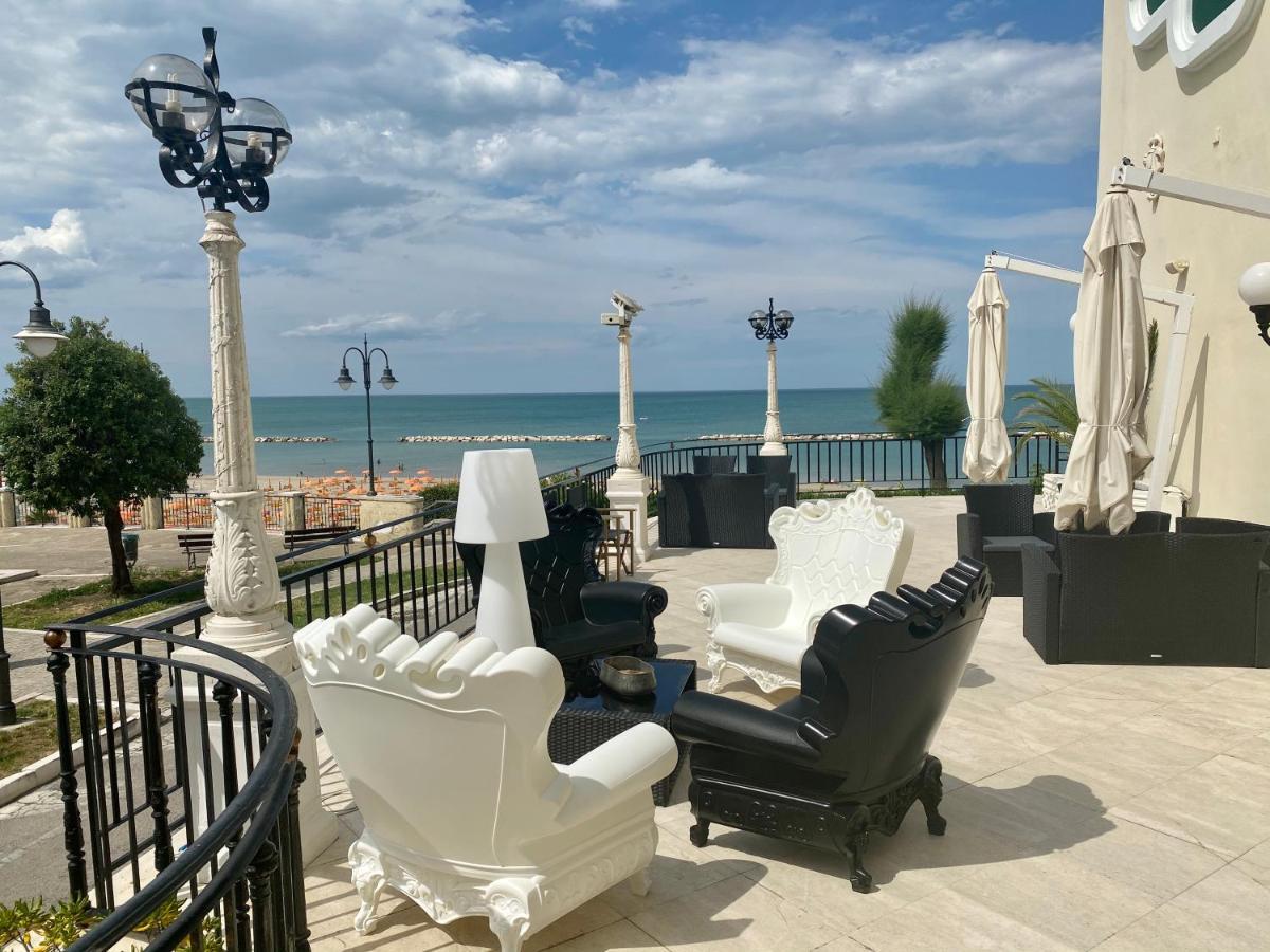 Grand Hotel Michelacci Gabicce Mare Exterior foto