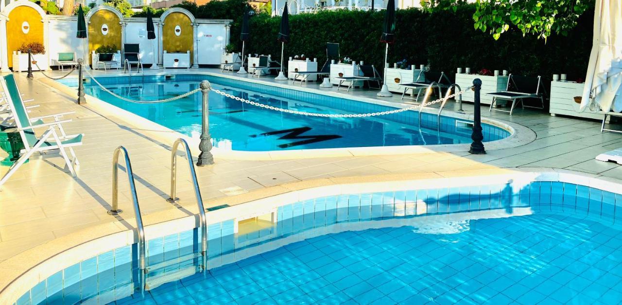 Grand Hotel Michelacci Gabicce Mare Exterior foto